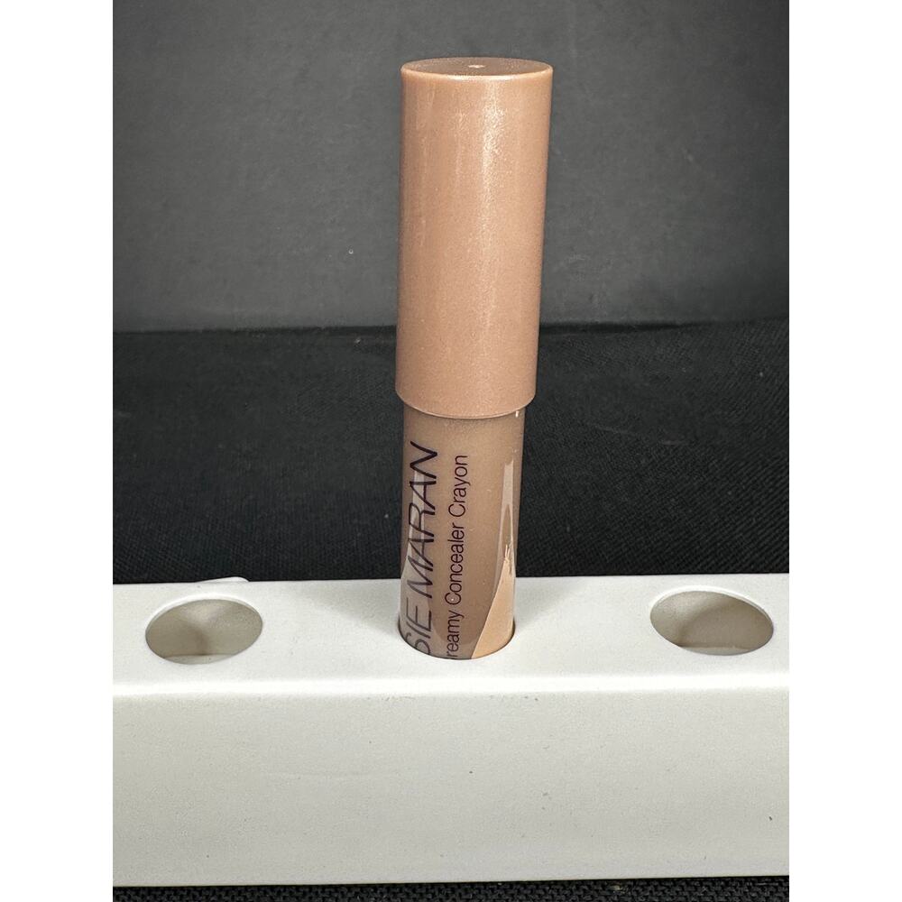 NEW Josie Maran Argan Creamy Concealer Crayon in Light 1